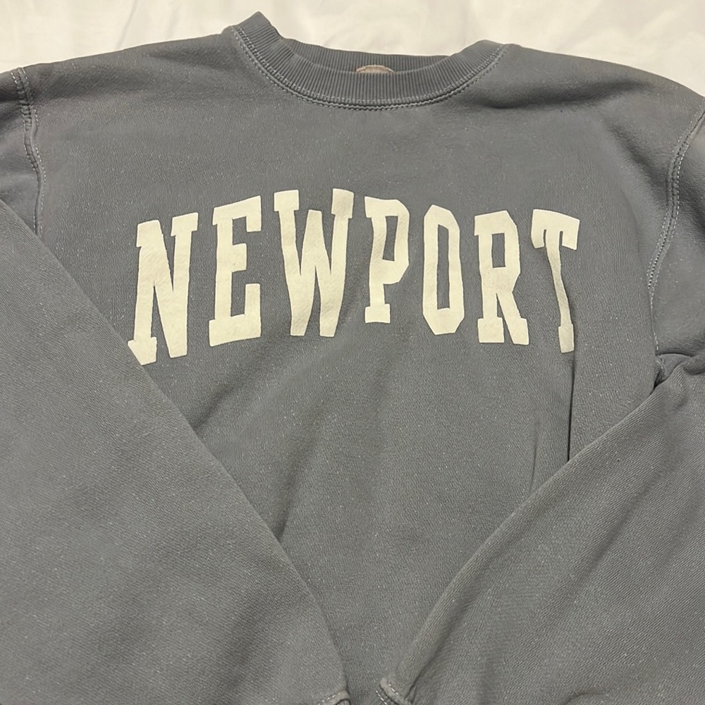 Brandy Melville Newport Sweatshirt